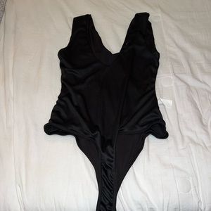 Size Large but runs alittle small. Fits more like a medium